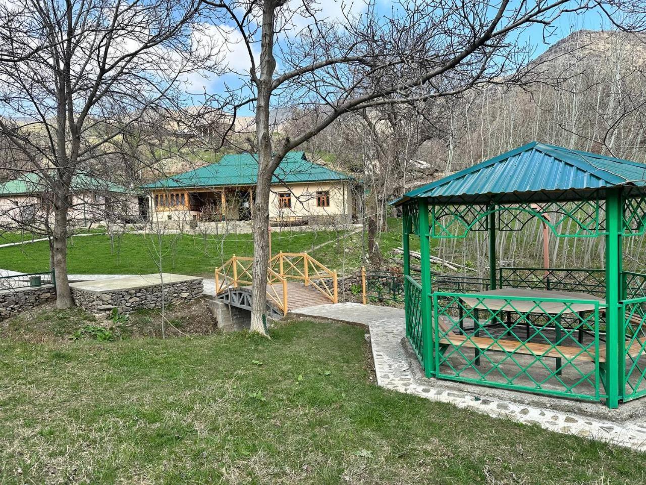 Hayat Guesthouse Nuratau Mountain Yukary-Ukhum Zewnętrze zdjęcie